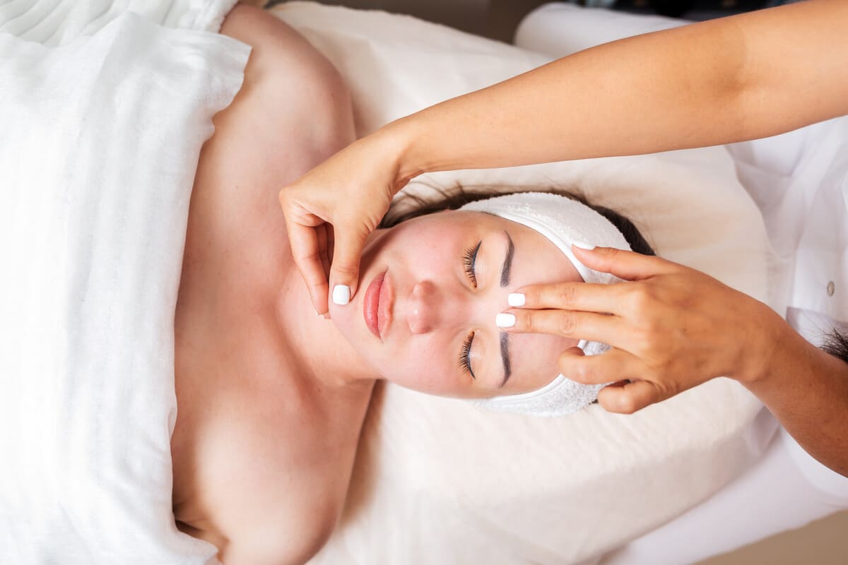 Салициловый пилинг от комедонов и черных точек